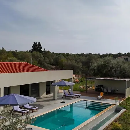 Villa Tina By Vintage Travel
